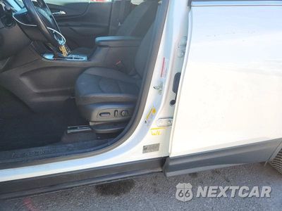 Zdjęcie 13 z 14 samochodu: 2020 CHEVROLET EQUINOX LT VIN:3GNAXKEV3LS671392 - miniatura