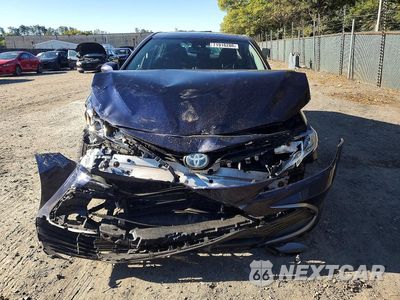 Piąte zdjęcie samochodu w środku: 2022 TOYOTA CAMRY LE VIN:4T1H31AK5NU572130 - miniatura
