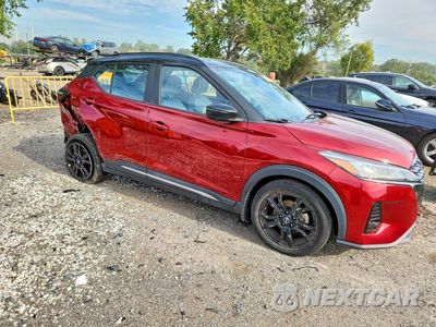 Czwarte zdjęcie samochodu z boku: 2022 NISSAN KICKS SR VIN:3N1CP5DV1NL491056 - miniatura