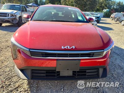 Piąte zdjęcie samochodu w środku: 2025 KIA K4 LXS VIN:3KPFT4DE2SE089675 - miniatura