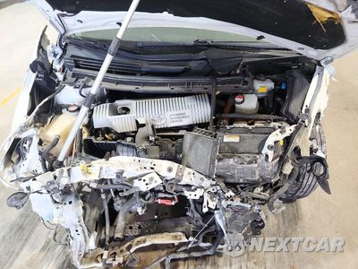 Zdjęcie 12 z 13 samochodu: 2015 TOYOTA PRIUS THREE VIN:JTDKN3DU5F1912795 - miniatura