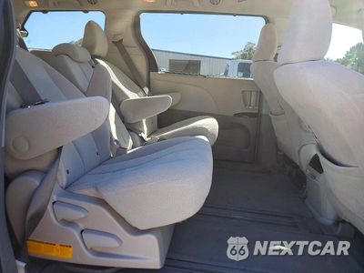 Zdjęcie 11 z 13 samochodu: 2014 TOYOTA SIENNA LE VIN:5TDKK3DC8ES523103 - miniatura