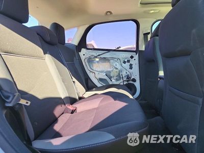 Zdjęcie 10 z 13 samochodu: 2014 FORD FOCUS SE VIN:1FADP3K27EL144833 - miniatura