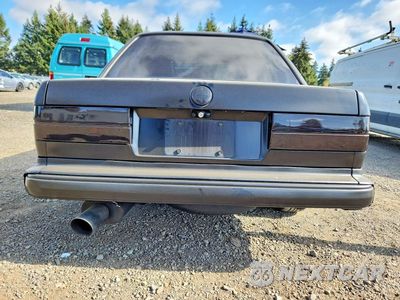 Zdjęcie 6 z 13 samochodu: 1986 BMW 325 E VIN:WBAAE5406G1690429 - miniatura