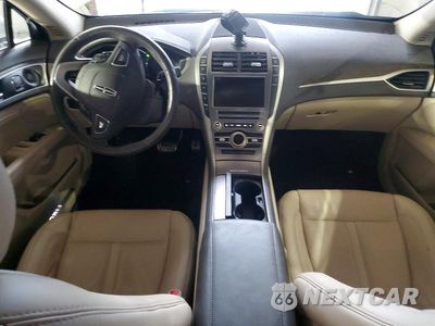 Zdjęcie 8 z 12 samochodu: 2019 LINCOLN MKZ RESERVE I VIN:3LN6L5C99KR629019 - miniatura