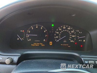 Zdjęcie 9 z 12 samochodu: 2005 LEXUS LS 430 VIN:JTHBN36F655017529 - miniatura