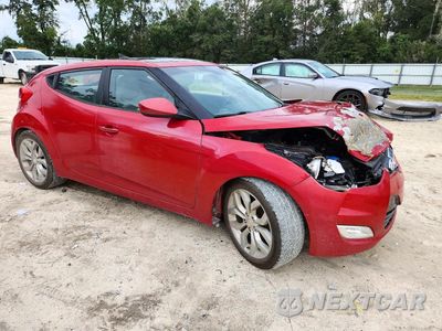 Czwarte zdjęcie samochodu z boku: 2012 HYUNDAI VELOSTER BASE VIN:KMHTC6AD1CU032750 - miniatura