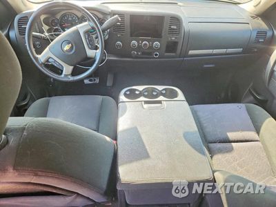 Zdjęcie 8 z 12 samochodu: 2012 CHEVROLET SILVERADO K1500 LT VIN:3GCPKSEA7CG242502 - miniatura
