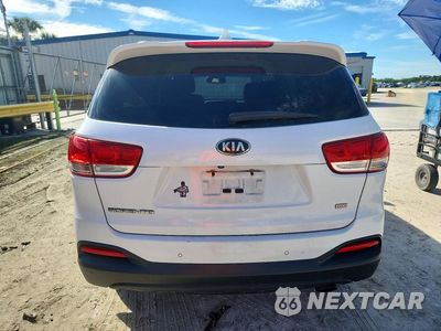 Zdjęcie 6 z 13 samochodu: 2017 KIA SORENTO LX VIN:5XYPG4A38HG249534 - miniatura