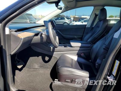 Zdjęcie 7 z 13 samochodu: 2022 TESLA MODEL Y VIN:7SAYGDEE2NF352079 - miniatura