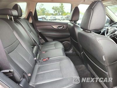 Zdjęcie 11 z 13 samochodu: 2016 NISSAN ROGUE SL VIN:KNMAT2MV0GP695918 - miniatura