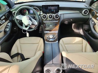 Zdjęcie 8 z 12 samochodu: 2019 MERCEDES-BENZ C 300 VIN:55SWF8DB2KU313556 - miniatura