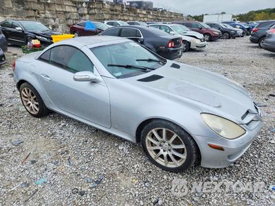 Czwarte zdjęcie samochodu z boku: 2006 MERCEDES-BENZ SLK 350 VIN:WDBWK56F06F099744 - miniatura