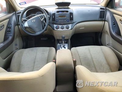 Zdjęcie 8 z 13 samochodu: 2010 HYUNDAI ELANTRA GLS VIN:KMHDU4AD8AU865139 - miniatura