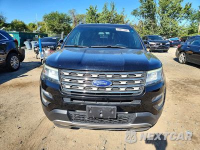 Piąte zdjęcie samochodu w środku: 2017 FORD EXPLORER XLT VIN:1FM5K8D81HGB13100 - miniatura