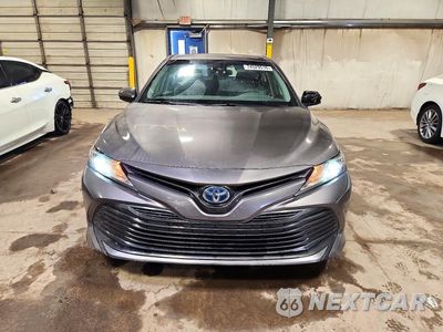 Piąte zdjęcie samochodu w środku: 2019 TOYOTA CAMRY LE VIN:4T1B31HK6KU008106 - miniatura