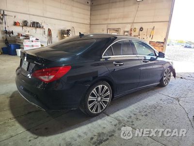 Trzecie zdjęcie samochodu z tyłu: 2017 MERCEDES-BENZ CLA 250 4MATIC VIN:WDDSJ4GB5HN406882 - miniatura