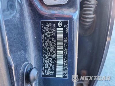 Zdjęcie 12 z 12 samochodu: 2012 TOYOTA PRIUS TWO VIN:JTDKN3DU2C1542966 - miniatura