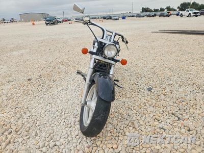 Drugie zdjęcie samochodu z przodu: 2010 HONDA VT1300 CR VIN:JH2SC6603AK000355 - miniatura