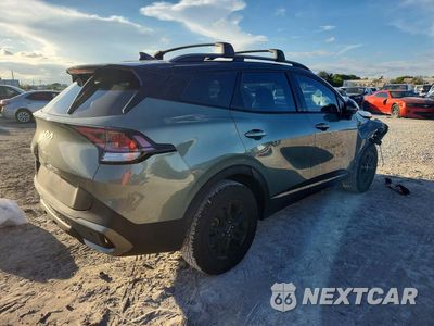 Trzecie zdjęcie samochodu z tyłu: 2024 KIA SPORTAGE X-PRO VIN:5XYK7CDF5RG221377 - miniatura