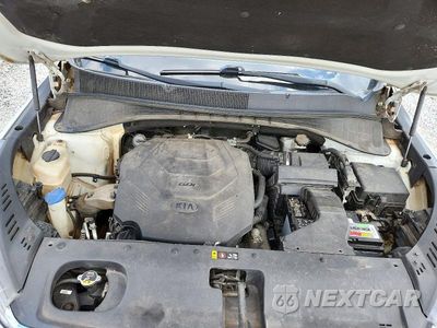 Zdjęcie 11 z 12 samochodu: 2020 KIA SORENTO S VIN:5XYPG4A54LG622319 - miniatura