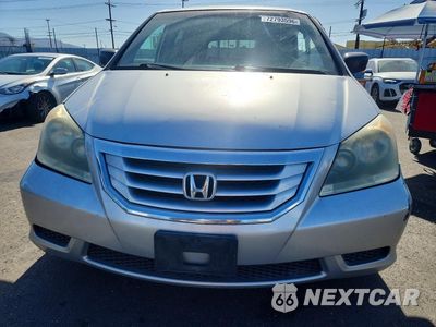 Piąte zdjęcie samochodu w środku: 2010 HONDA ODYSSEY LX VIN:5FNRL3H22AB009212 - miniatura