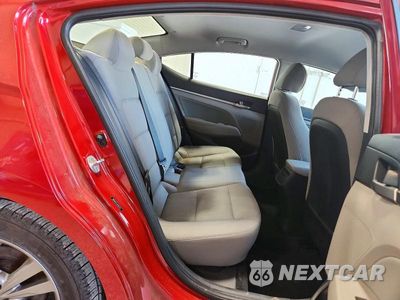 Zdjęcie 10 z 13 samochodu: 2018 HYUNDAI ELANTRA SEL VIN:5NPD84LF6JH301457 - miniatura