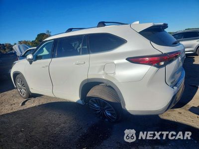 Drugie zdjęcie samochodu z przodu: 2022 TOYOTA HIGHLANDER HYBRID PLATINUM VIN:5TDEBRCHXNS070082 - miniatura