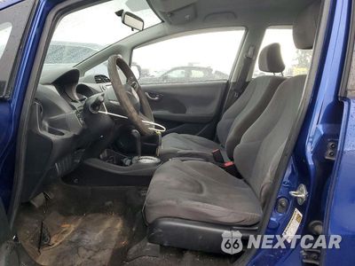 Zdjęcie 7 z 12 samochodu: 2010 HONDA FIT VIN:JHMGE8H22AC000178 - miniatura