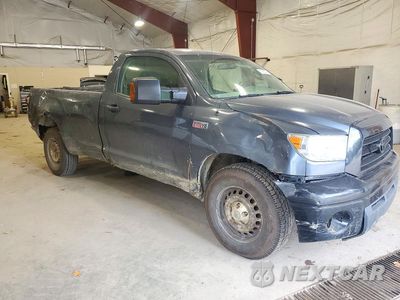 Czwarte zdjęcie samochodu z boku: 2007 TOYOTA TUNDRA BASE VIN:5TFMV52167X003329 - miniatura