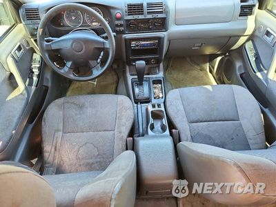 Zdjęcie 8 z 13 samochodu: 2004 ISUZU RODEO S VIN:4S2CK58W744315524 - miniatura
