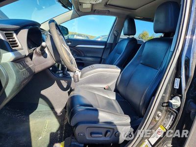 Zdjęcie 7 z 13 samochodu: 2015 TOYOTA HIGHLANDER XLE VIN:5TDJKRFH1FS103840 - miniatura
