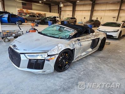 2017 AUDI R8 SPYDER WUAVACFXXH7904405 - główne zdjęcie licytacji z USA - miniatura