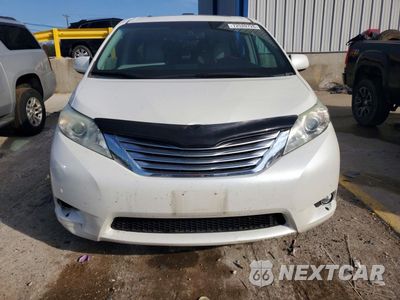 Piąte zdjęcie samochodu w środku: 2011 TOYOTA SIENNA LIMITED 7-PASSENGER VIN:5TDDK3DC5BS021900 - miniatura