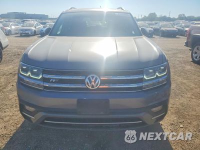 Piąte zdjęcie samochodu w środku: 2019 VOLKSWAGEN ATLAS SE VIN:1V2XR2CA9KC593054 - miniatura