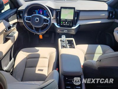 Zdjęcie 8 z 13 samochodu: 2026 VOLVO XC90 PLUS VIN:YV4H60JE2T1492845 - miniatura