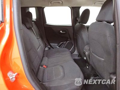 Zdjęcie 11 z 13 samochodu: 2021 JEEP RENEGADE LATITUDE VIN:ZACNJDBB6MPM45106 - miniatura
