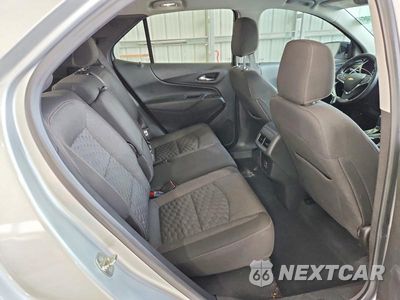 Zdjęcie 11 z 13 samochodu: 2021 CHEVROLET EQUINOX LT VIN:3GNAXKEV9MS156155 - miniatura