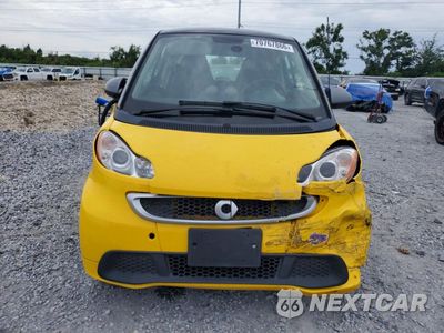 Piąte zdjęcie samochodu w środku: 2016 SMART FORTWO VIN:WMEEJ9AA4GK845285 - miniatura