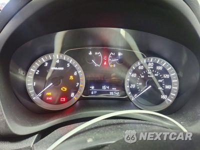 Zdjęcie 9 z 13 samochodu: 2014 NISSAN SENTRA SV VIN:3N1AB7AP3EY252845 - miniatura