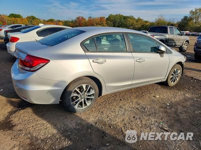 Trzecie zdjęcie samochodu z tyłu: 2013 HONDA CIVIC EX VIN:19XFB2F84DE289037 - miniatura