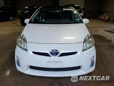 Piąte zdjęcie samochodu w środku: 2011 TOYOTA PRIUS THREE VIN:JTDKN3DU7B0252520 - miniatura