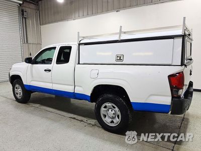 Drugie zdjęcie samochodu z przodu: 2022 TOYOTA TACOMA SR VIN:3TYRX5GN3NT057464 - miniatura