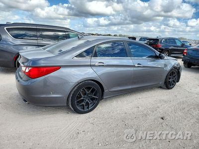 Trzecie zdjęcie samochodu z tyłu: 2011 HYUNDAI SONATA SE VIN:5NPEC4AC8BH289115 - miniatura