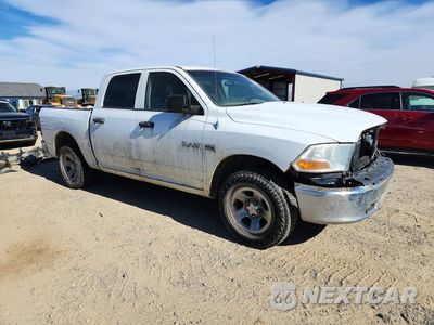 Czwarte zdjęcie samochodu z boku: 2010 DODGE RAM 1500 VIN:1D7RV1CT5AS154395 - miniatura