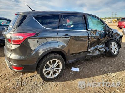 Trzecie zdjęcie samochodu z tyłu: 2017 FORD ESCAPE SE VIN:1FMCU0GD0HUA36734 - miniatura