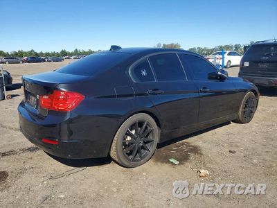Trzecie zdjęcie samochodu z tyłu: 2013 BMW 328 XI SULEV VIN:WBA3B5G57DNS04354 - miniatura
