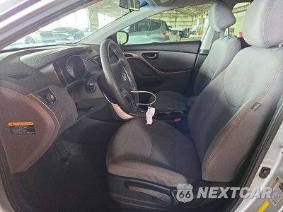 Zdjęcie 7 z 12 samochodu: 2013 HYUNDAI ELANTRA GLS VIN:5NPDH4AE3DH392699 - miniatura