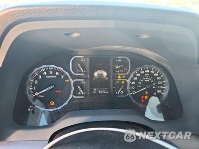 Zdjęcie 9 z 12 samochodu: 2018 TOYOTA TUNDRA SR5 VIN:5TFUY5F14JX759010 - miniatura