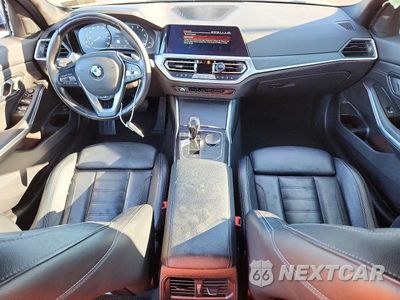 Zdjęcie 8 z 13 samochodu: 2021 BMW 330XI VIN:3MW5R7J07M8B66883 - miniatura